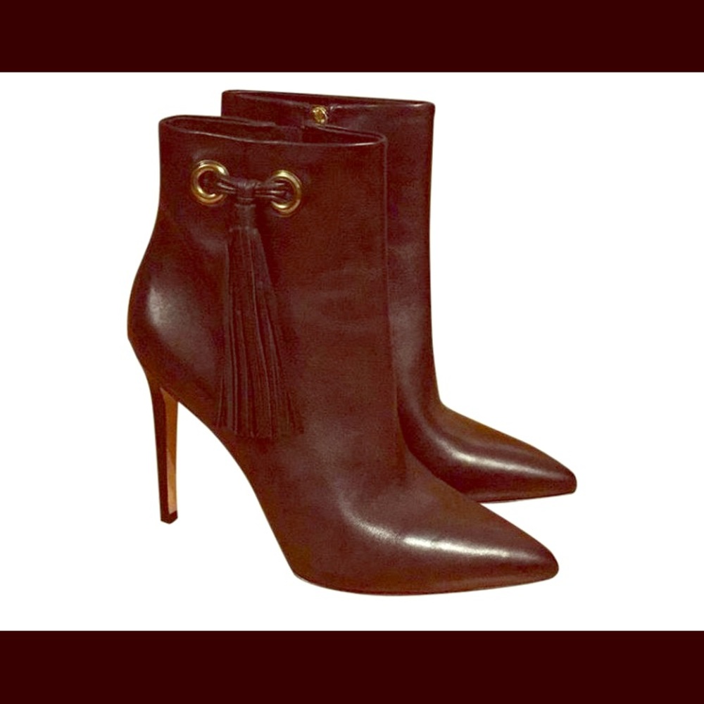 Via Spiga heeled booties with tassel